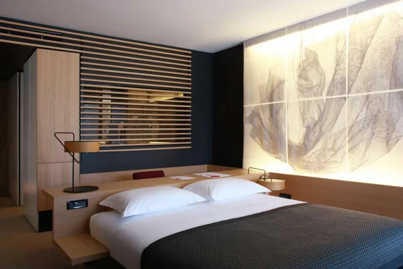 Lone Hotel by Maistra Collection