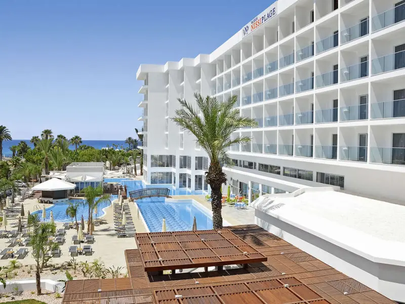 Vassos Nissi Plage Hotel