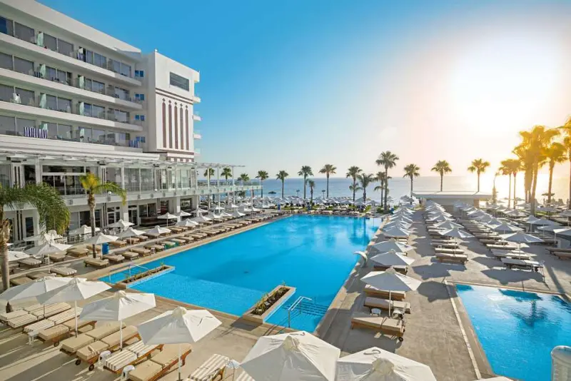 Constantinos The Great Beach Hotel