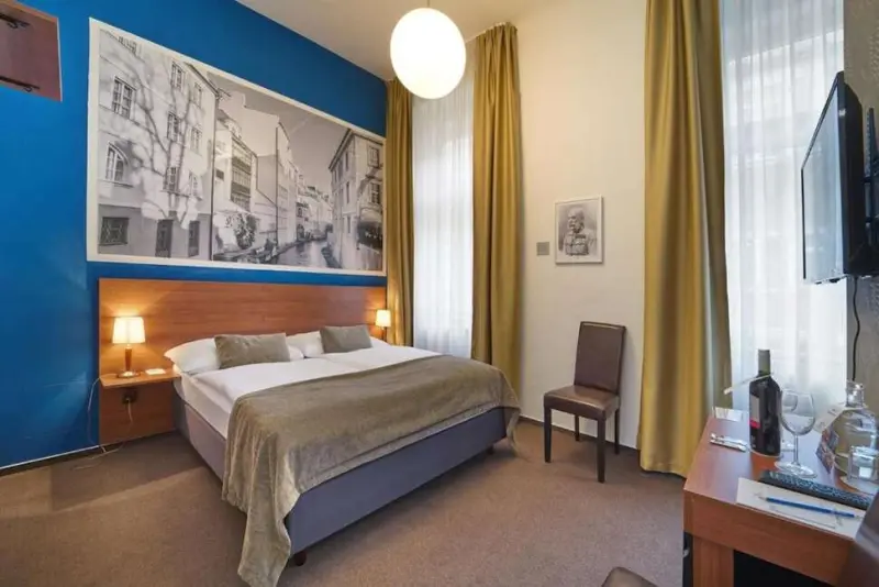Hotel Metropolitan Old Town
