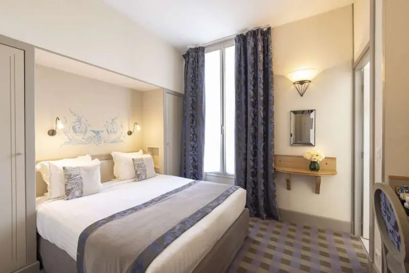 Foch hotel