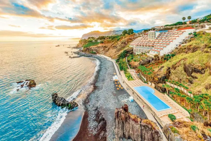 Hotel Orca Praia
