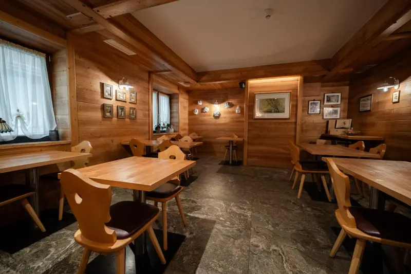 Hotel Ariston B&B and Restaurant Madonna di Campiglio