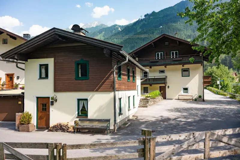 Ferienhäuser Mayrhofen | Hubertus & Stumpfau