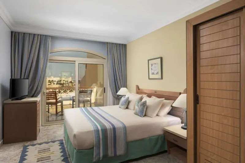 Royal Lagoons Aqua Park Resort & Spa - Families only