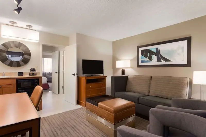 Embassy Suites by Hilton Orlando International Drive Convention Center
