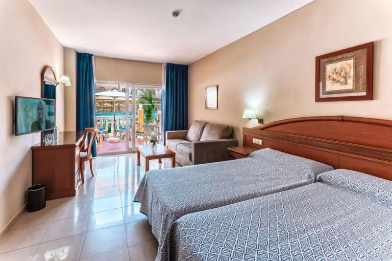 Hotel Bahia Tropical
