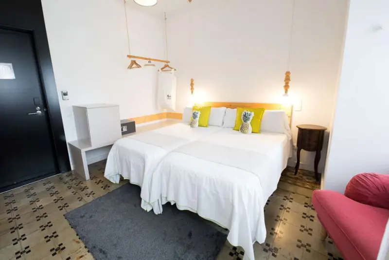Tusity Bed & Chic