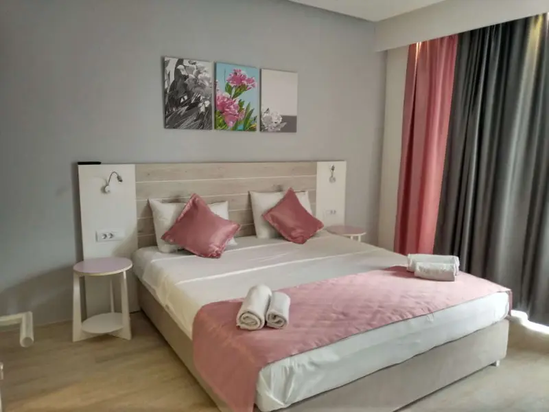 Carine Hotel Park