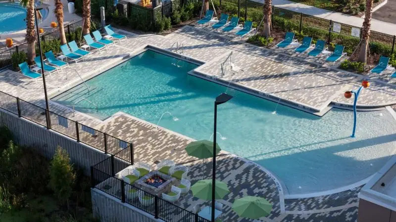 Holiday Inn Express & Suites Orlando at Seaworld by IHG