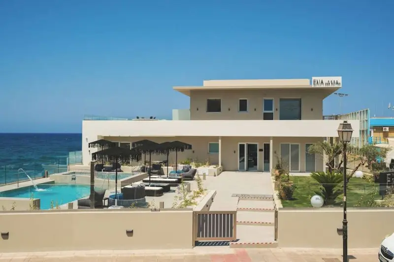 Elia Sea Suites