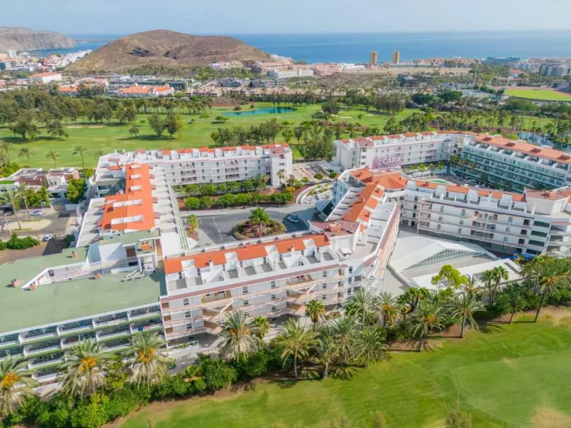 Gara Suites Golf & Spa