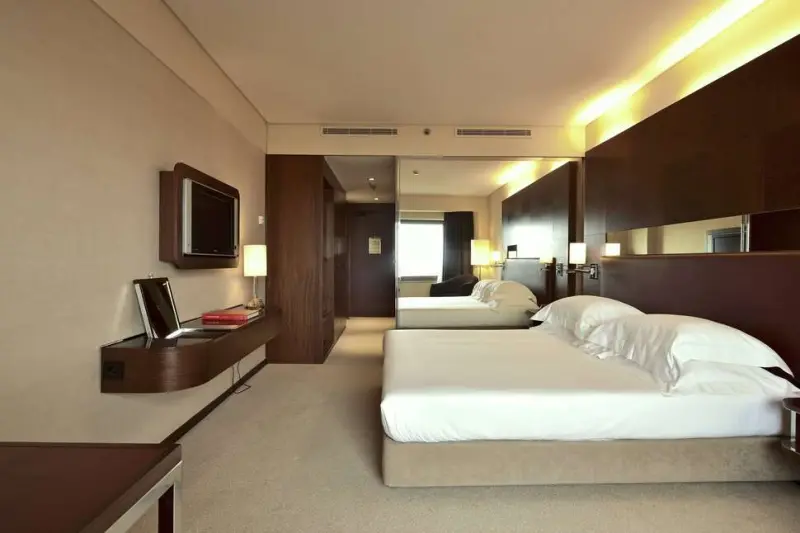 Porto Palácio Hotel by The Editory