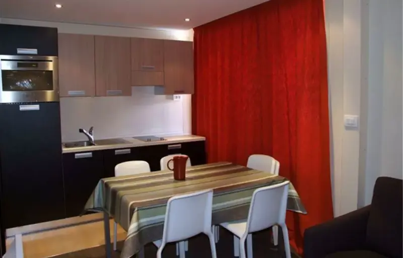 Résidence Orsiere - VAL THORENS location: Appartement aux pieds des pistes, confortable et chaleureux, résidence L'ORSIERE MAE-9057 - Apartment