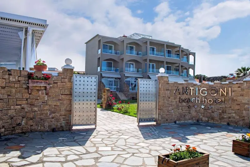 Antigoni Beach Resort