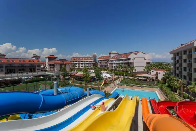 Hane Family Resort