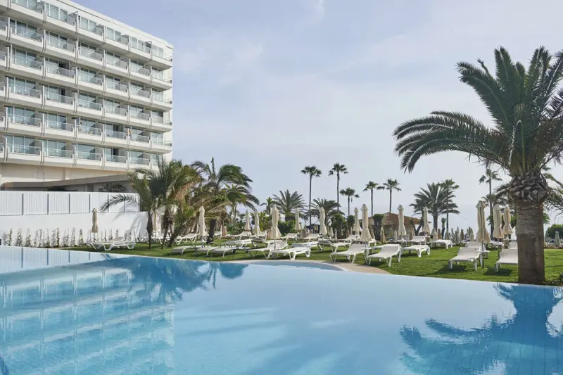 Sunrise Beach Hotel