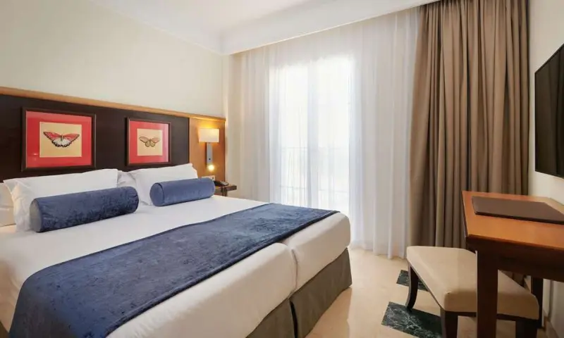Grupotel Playa de Palma Suites & Spa