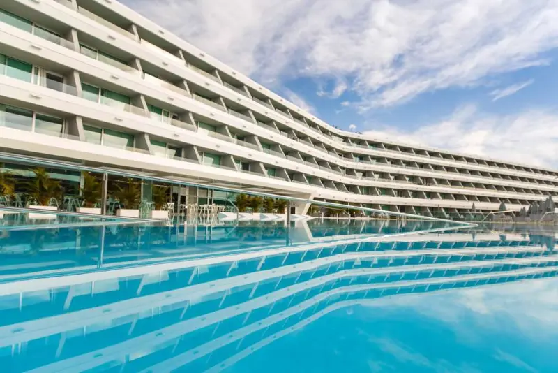 Santa Mónica Suites Hotel