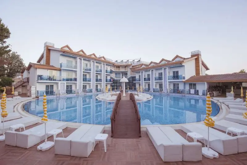 Ocean Blue Hotel