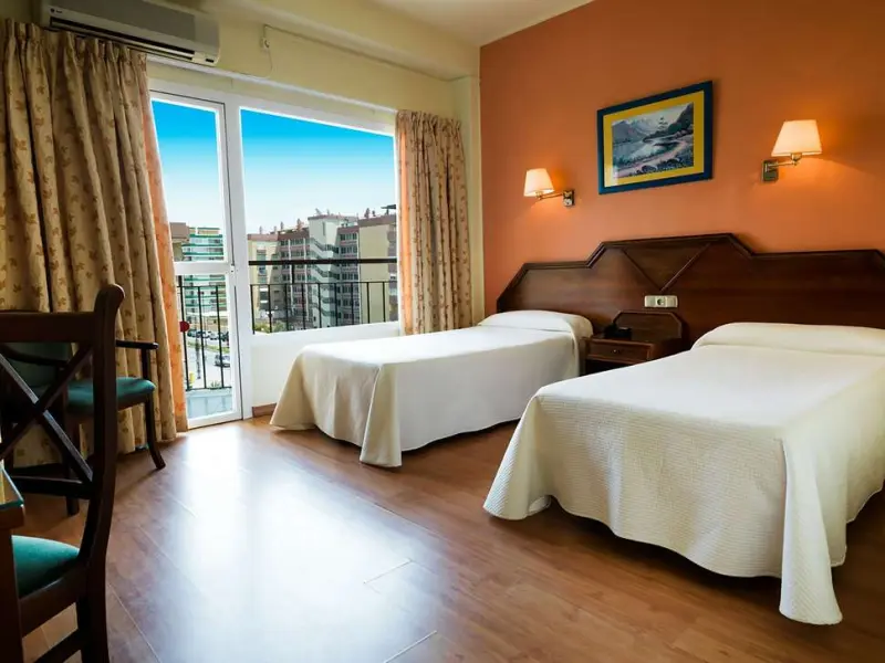 Hotel Monarque Cendrillón
