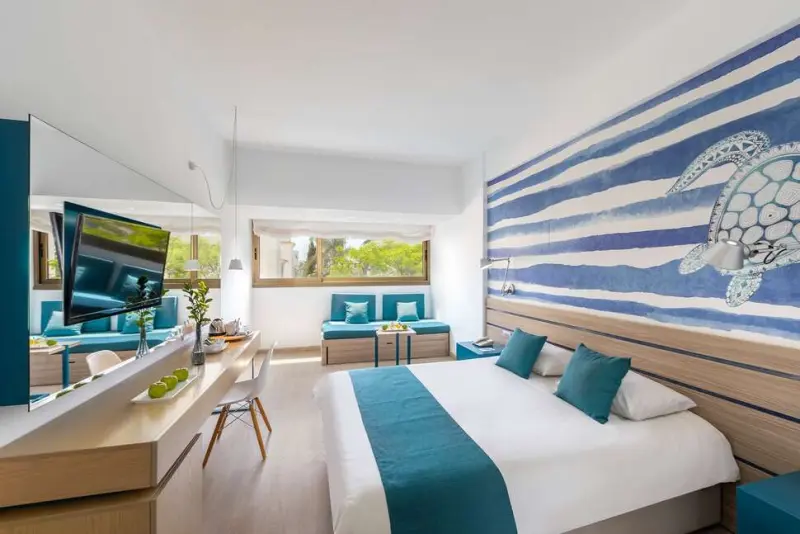 Crystal Springs Beach Hotel