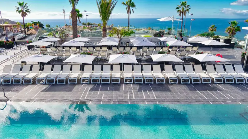 Ura Hotels - Aparthotel Lara