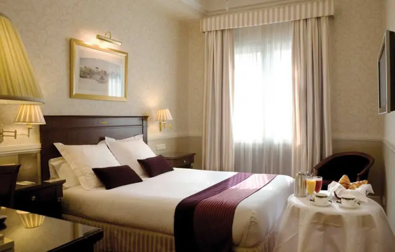Hotel Emperador