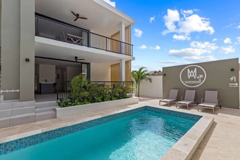 Mambo Apartments