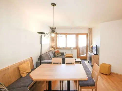 Holiday Apartment "Am Dorfplatz 77 - Top 25, Königsleiten"