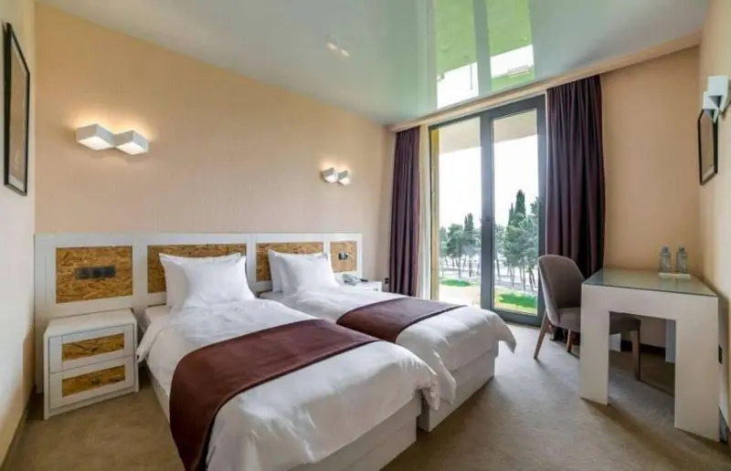 Hotel Iveria Inn