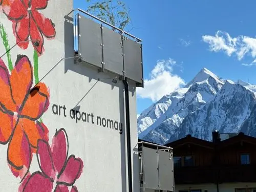 Art Apart Nomay Apartmenthaus mit traumhaften Blick auf das Kitzsteinhorn