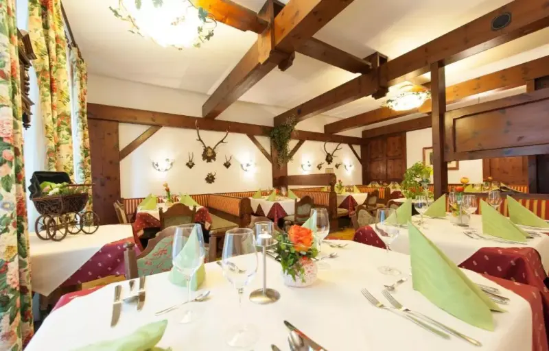 Hotel Neue Post