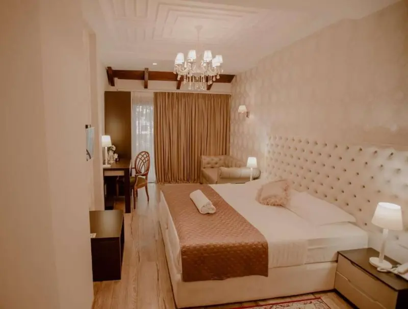 Green House Hotel & Restaurant