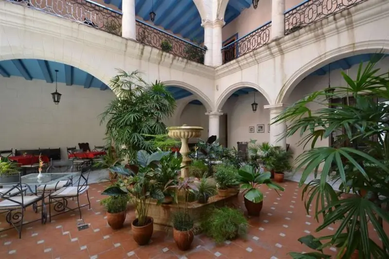 Santa Isabel Hotel