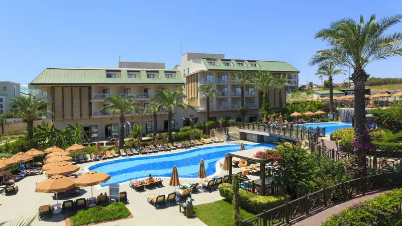 Novum Garden Side Hotel