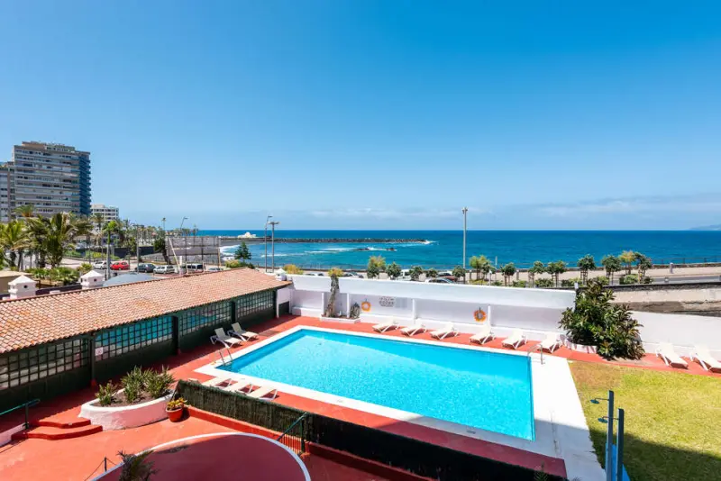 Ocean Vistas 24