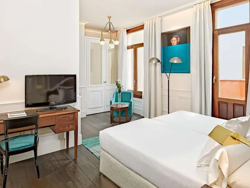 H10 Villa de la Reina Boutique Hotel
