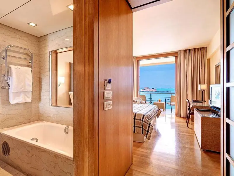 Hotel Amphitryon