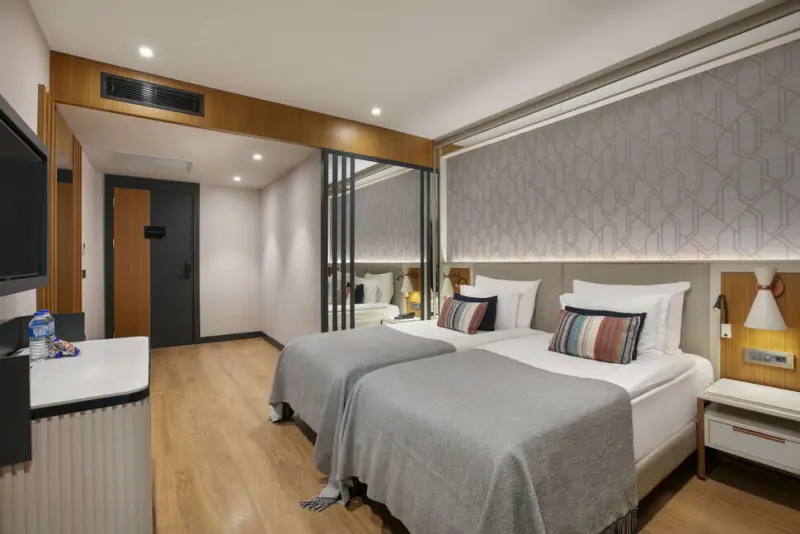 Mylome Luxury Hotel & Resort