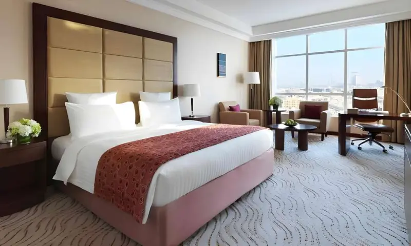 Park Regis Kris Kin Hotel