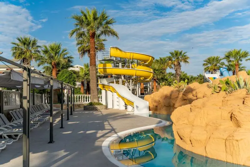 Lucas Didim Resort