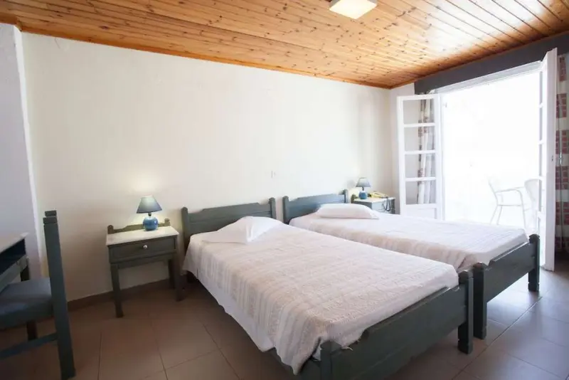 Polos Hotel Paros