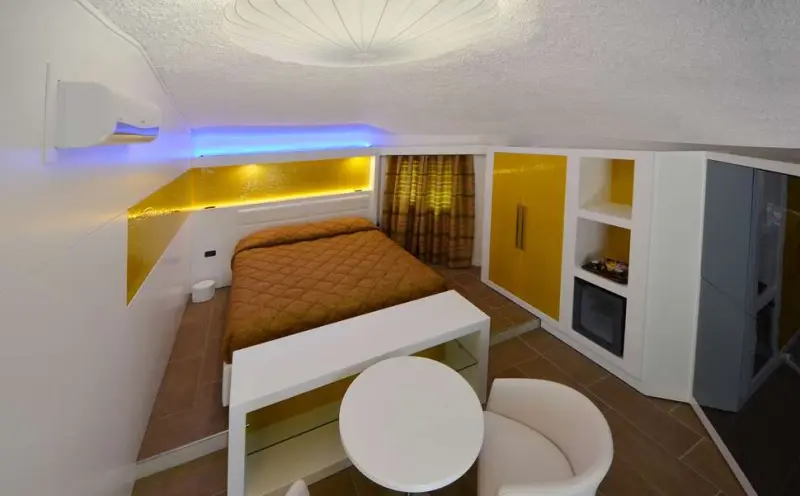 Hotel - Residence Calanica