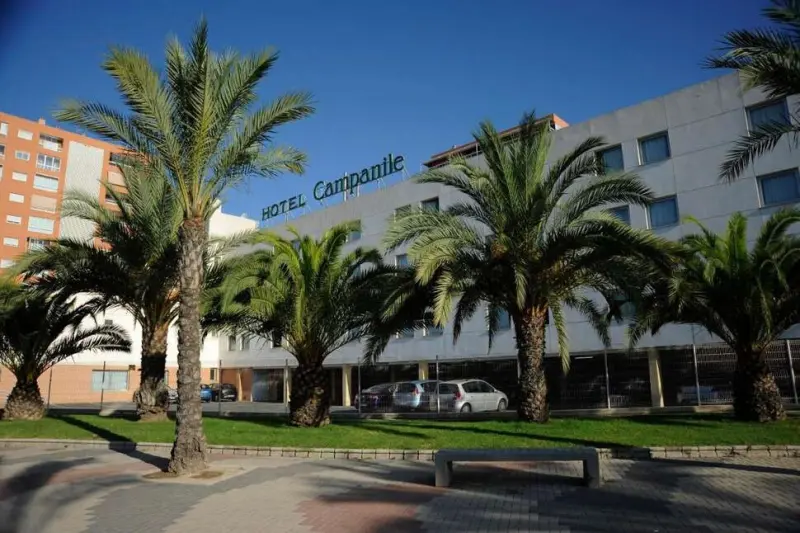 Hotel Travelodge Alicante Puerto