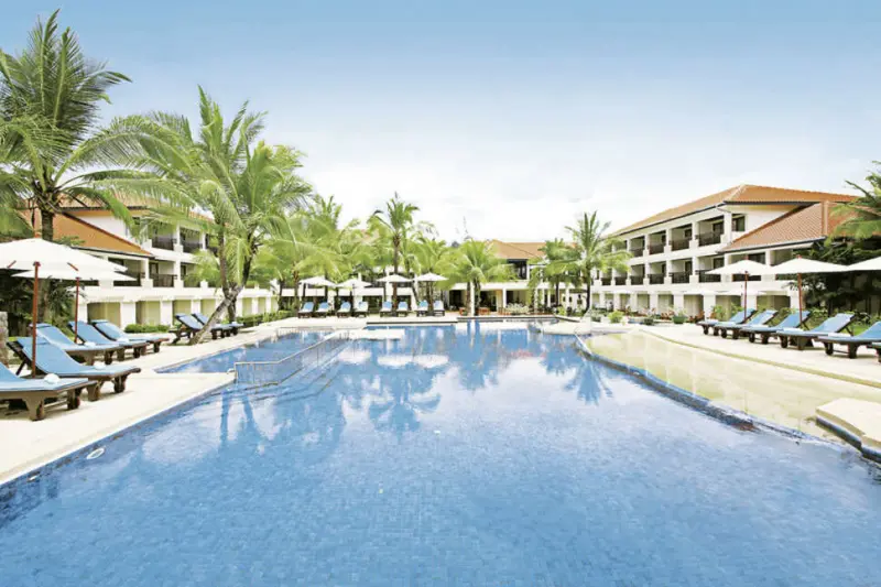 The Briza Beach Resort, Khao Lak