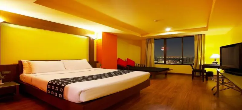 GRAPH HOTELS