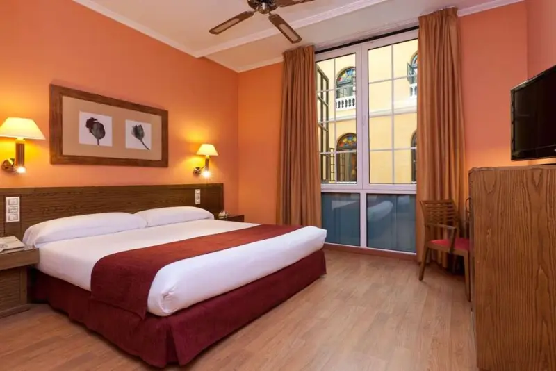 Senator Cádiz Hotel