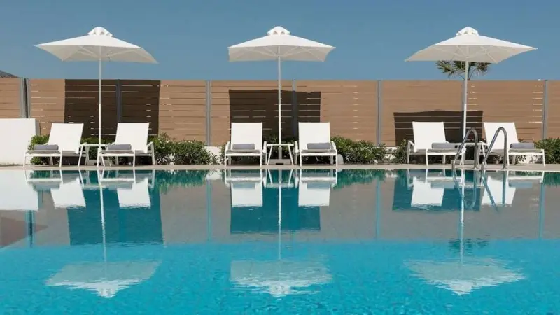 Akrogiali Beach Hotel