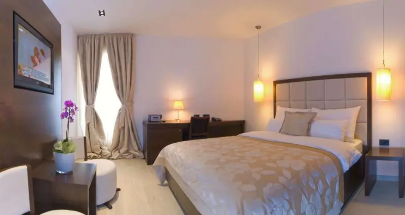 Marmont Heritage Hotel